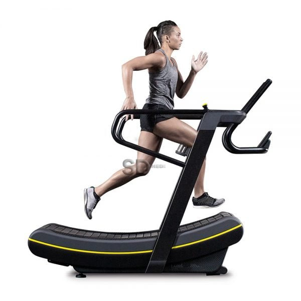 Air Runner Non-Motorised Curve Treadmill Curved