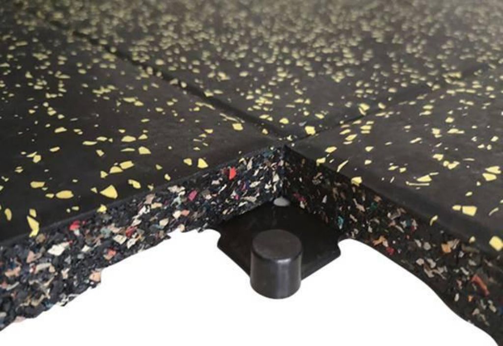 EPDM Skirting 30mm Speckled