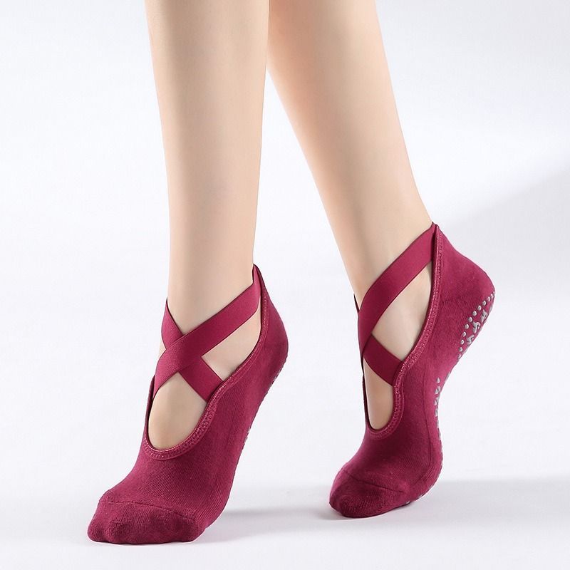 1 pair Pilates Yoga Socks With Professional Silicone Anti-slip Design For Indoor Fitness, Dance, Pilates