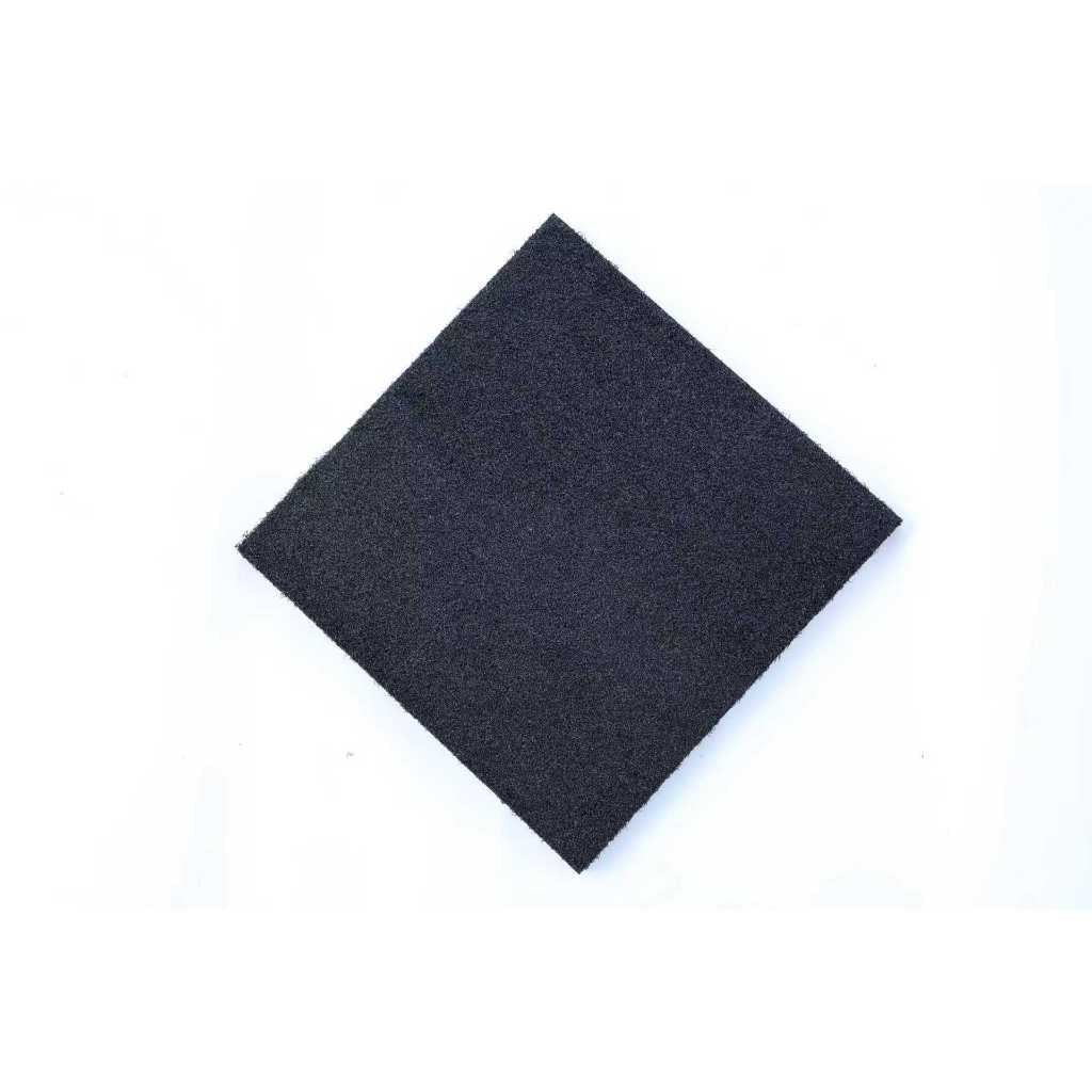 MMB 30毫米厚无缝贴合式健身房人造草坪 | 无缝替换式雪橇草坪 | 500x500毫米高密度橡胶底座地板